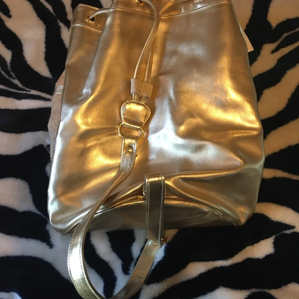 Backpack Bag - Picture 2 of 4